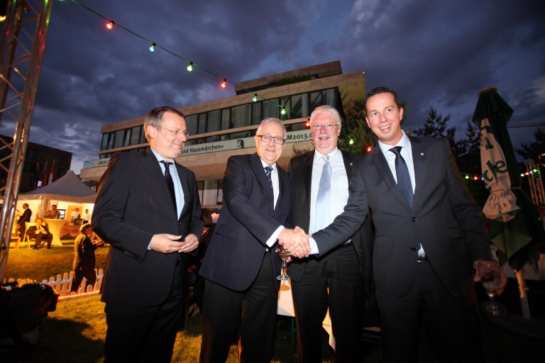 FDP feiert auf dem Hessen Fest in Berlin