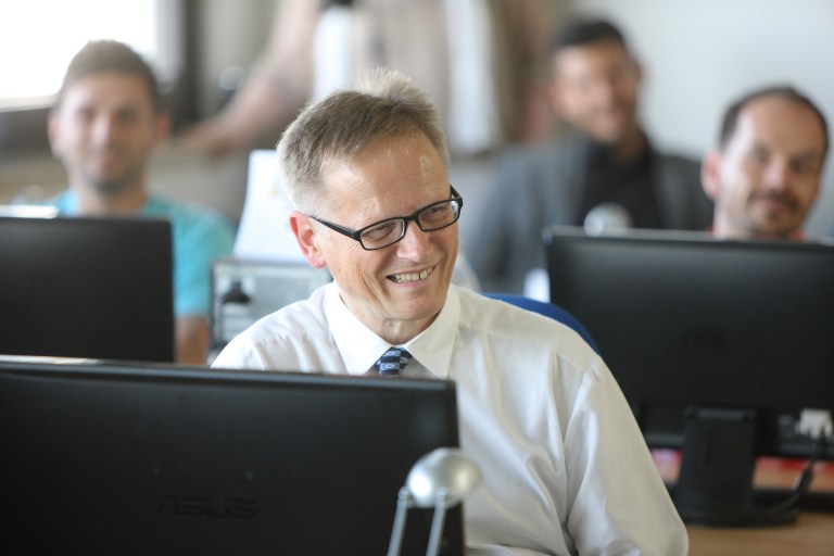 IT Unterricht mit Dorothee Baer.