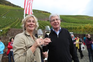 Poltik in die Weinproduktion