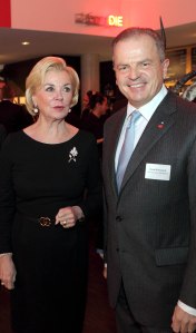 Hill Knowlton in Berlin wird 50