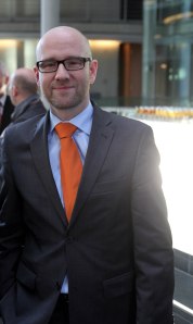 GroKo unterschreibt Koalitionsvertrag