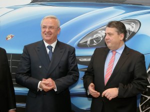 Porsche Eroeffnung in Leipzig