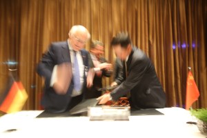 China und Gabriel und Shanghai