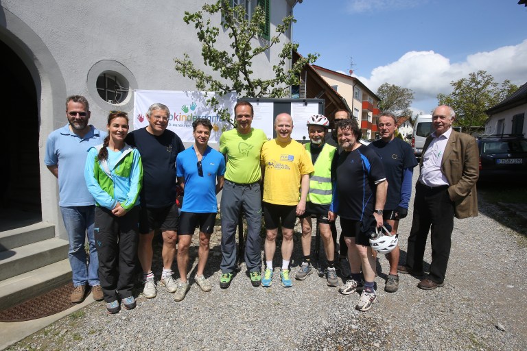 Petition für die Zukunft unserer Kinder mit Michael Theurer